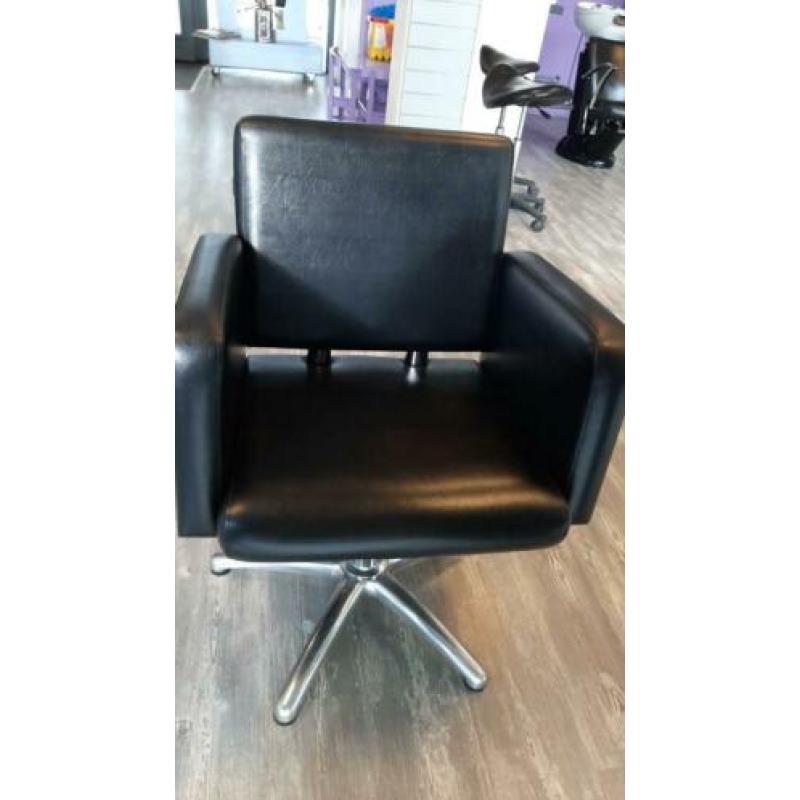 Mooie kappersstoelen (pompstoelen, 4 stuks)