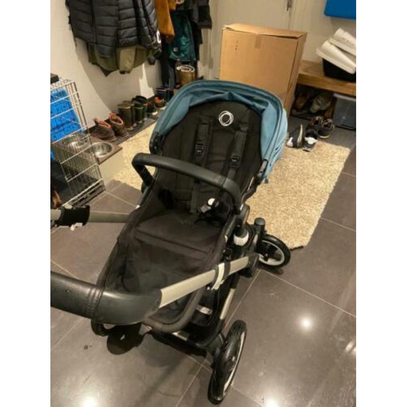 Zeer nette Bugaboo Buffalo kinderwagen Petrol Zwart