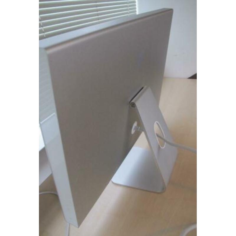 Apple Cinema HD Display 30"