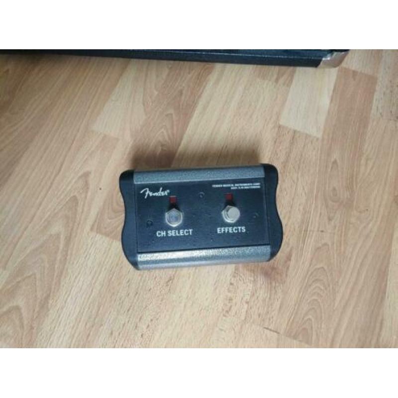 Fender Champion 100 Gitaar Versterker!