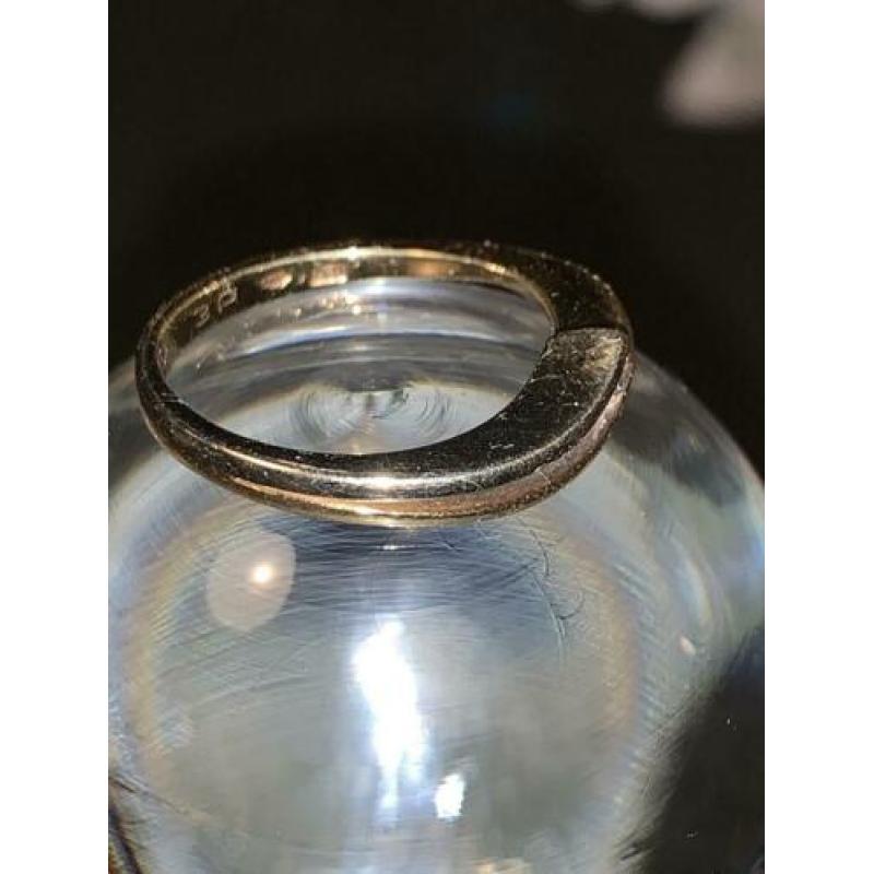 R&C ring 14 karaats goud met diamant 0,03ct