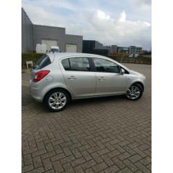 Opel Corsa 1.4 16V 5D 2009 Grijs