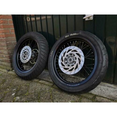 Aprilia SX / Derbi Velgen set + Banden