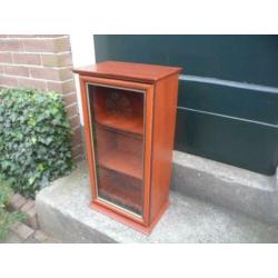MINIATUURKASTJE vitrinekastje wandkast hangkastje hout glas