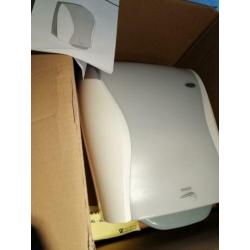 Nieuw! HAGLEITNER Xibu touch towel dispenser
