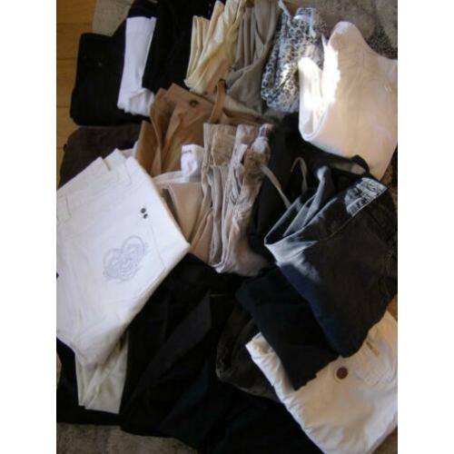 Partij Lot 25st Merkkleding broeken Pantalons o.a. McGregor