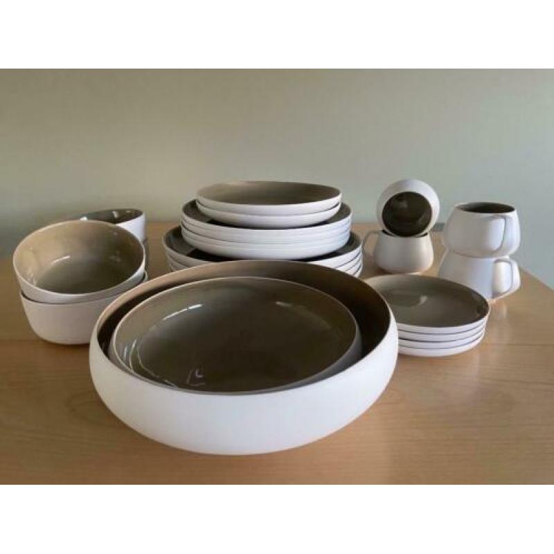 Compleet Servies "Nordan & Wells"