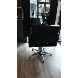Mooie kappersstoelen (pompstoelen, 4 stuks)