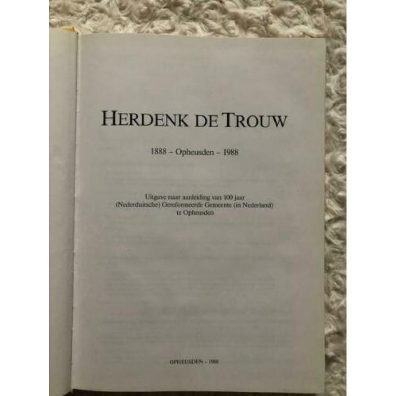 Herdenk de trouw