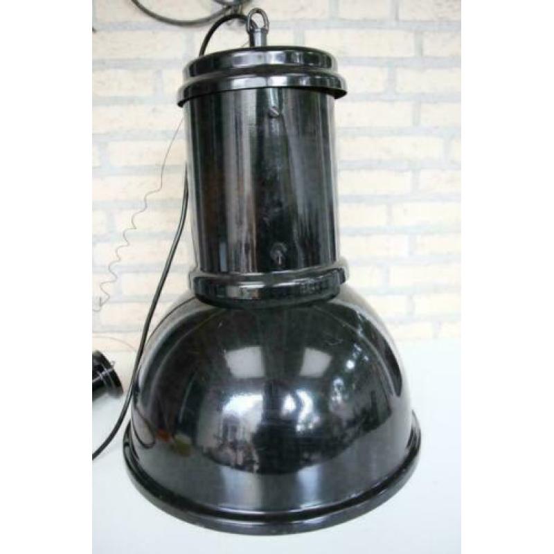 Industriële hanglamp, metaal