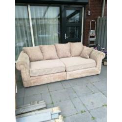 Twee delige bankenstel