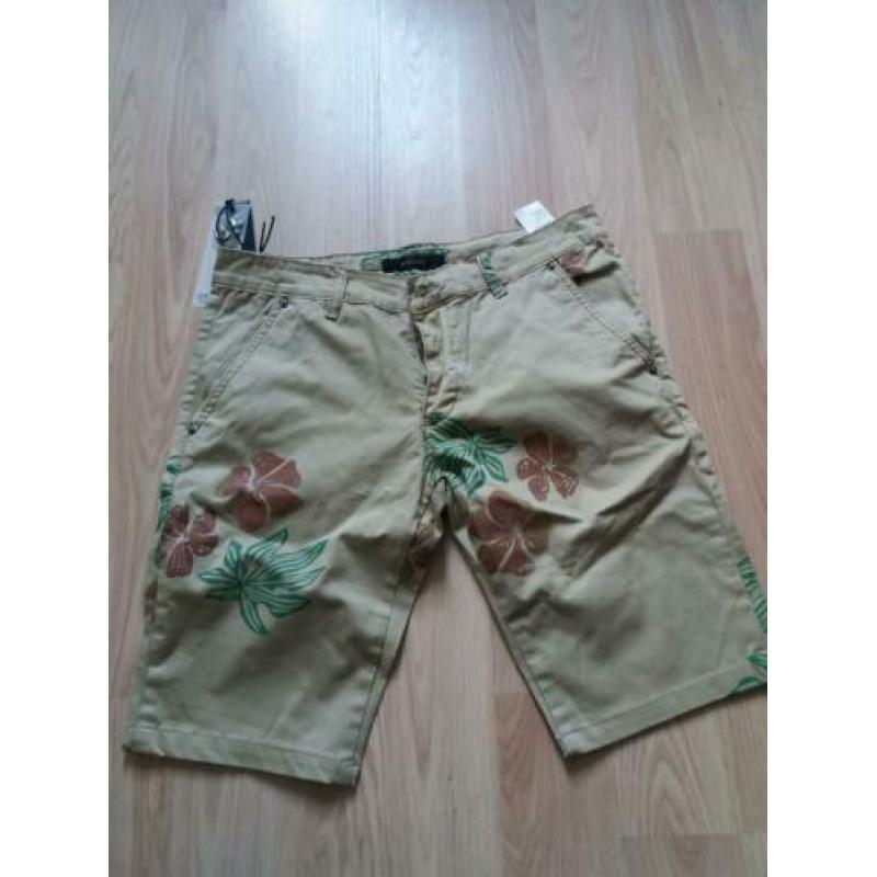 Gianni Lupo short maat L