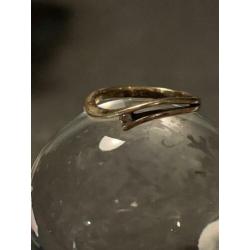 R&C ring 14 karaats goud met diamant 0,03ct
