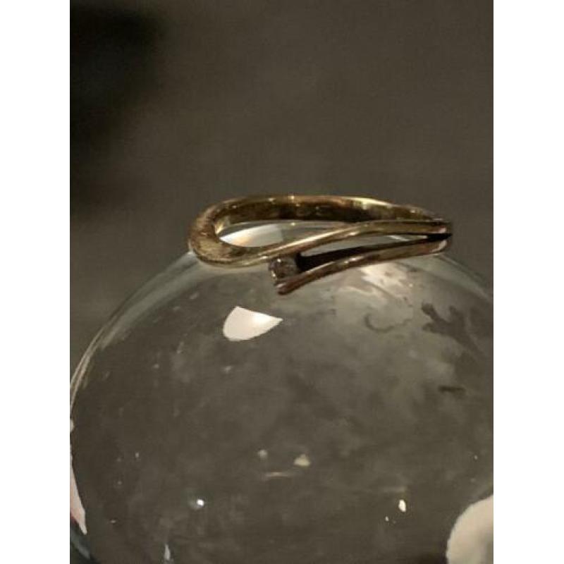 R&C ring 14 karaats goud met diamant 0,03ct