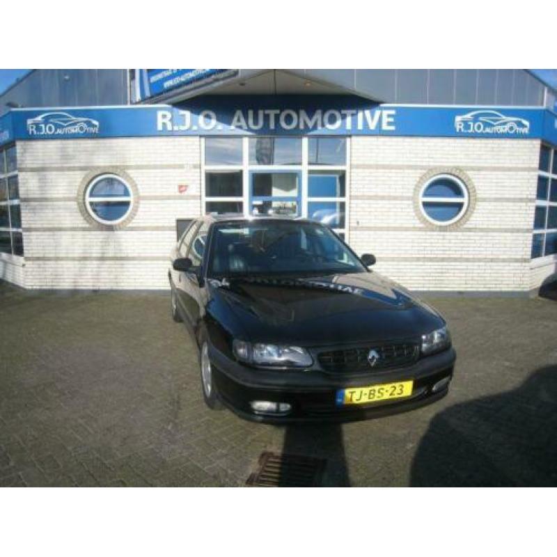 Renault Safrane 2.5 RXE