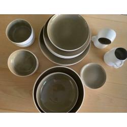 Compleet Servies "Nordan & Wells"