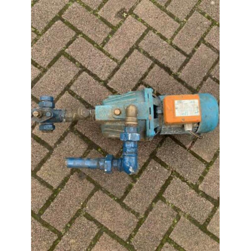 Waterpomp city pumps
