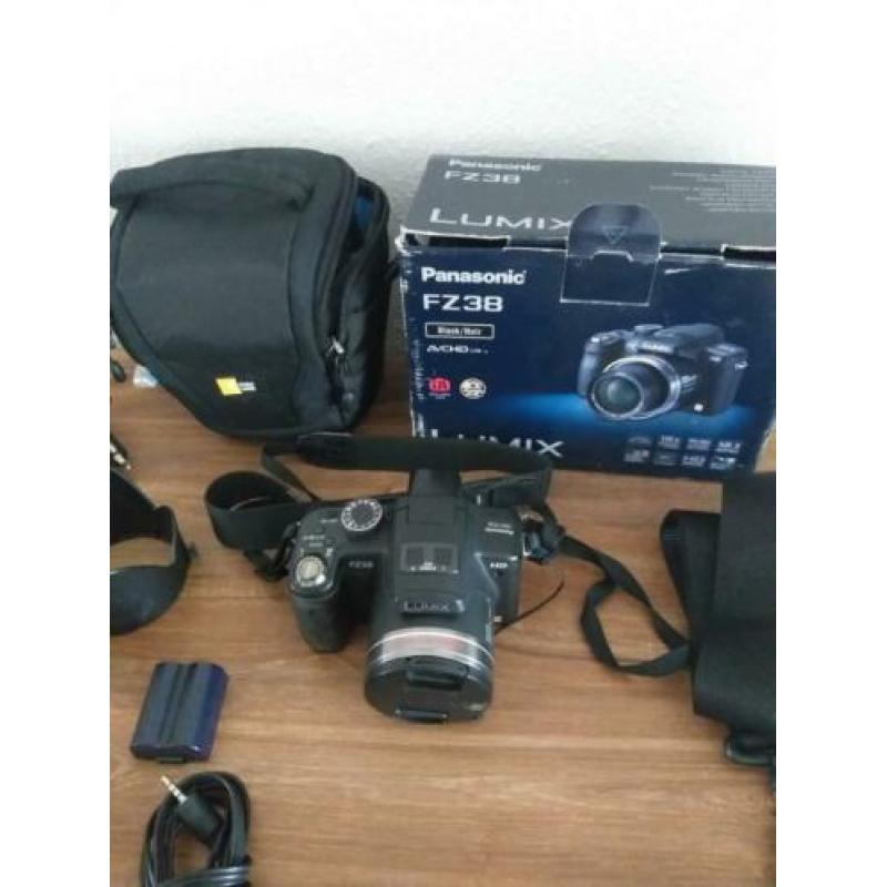 Panasonic Lumix DMC-FZ38 camera