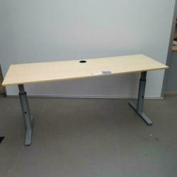 Gispen smal bureau – 170×60 cm in hoogte verstelbaar