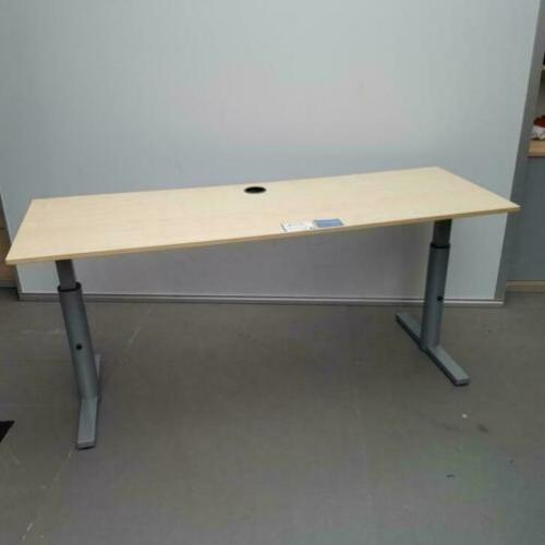 Gispen smal bureau – 170×60 cm in hoogte verstelbaar