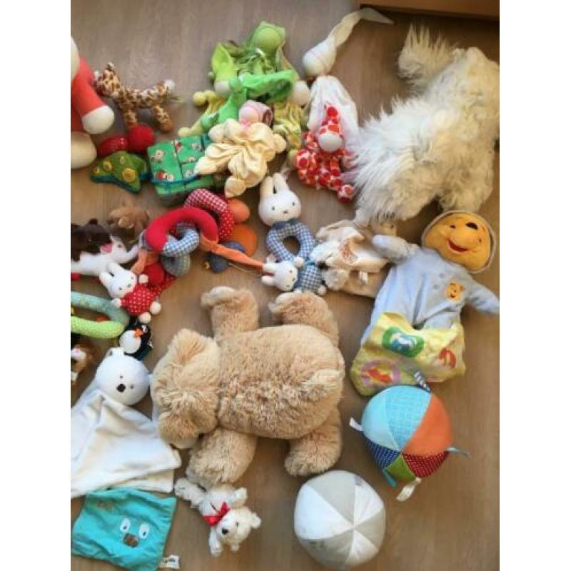 babyspeelgoed knuffels baby speeltjes nijntje box spiraal