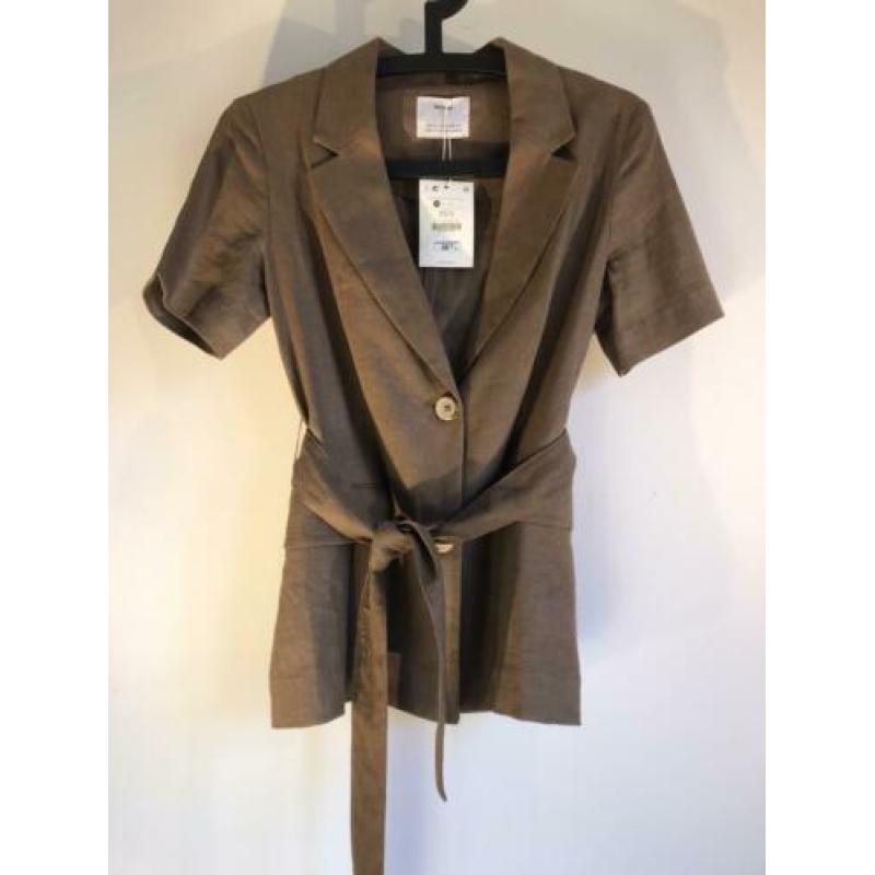 Linnen (eco naturel look) top XS Bershka. Nieuw m kaartje