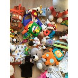 babyspeelgoed knuffels baby speeltjes nijntje box spiraal