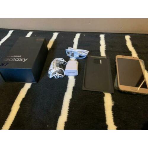 Nette Samsung Galaxy S7 kloon inclusief doos en accessoires