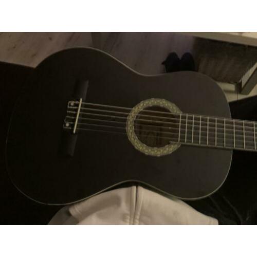 Akoestische gitaar plus tas