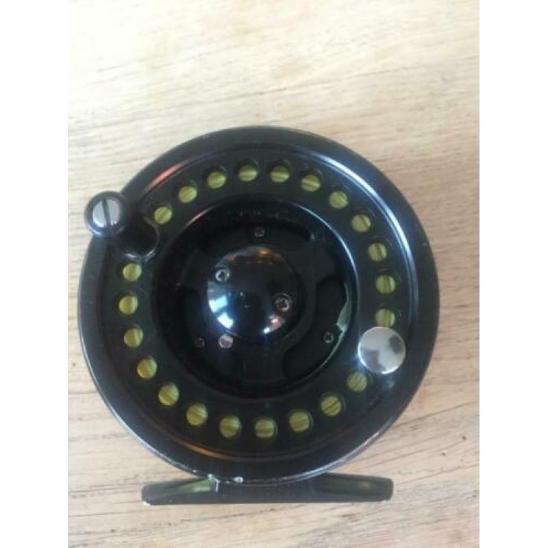 Okuma vliegvis reel