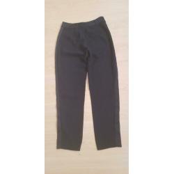 Zwarte broek Bershka XS (EUR)