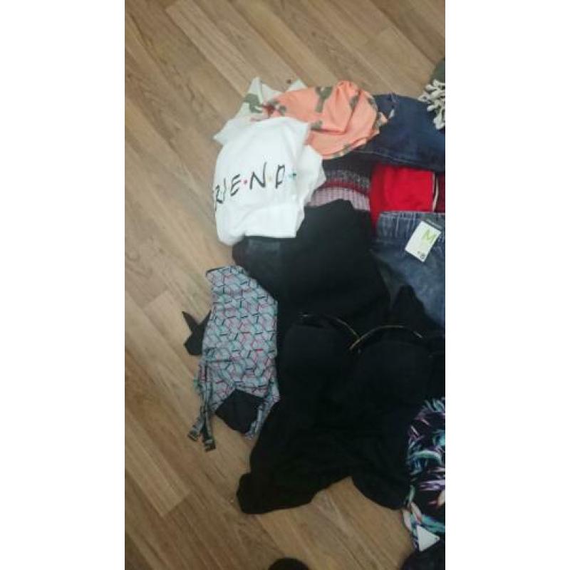 Kleding pakket maat m veel nieuw