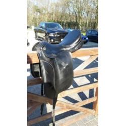 Dressuur Zadel 17 inch