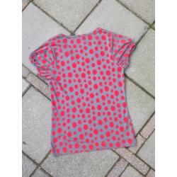 • Grijs met rode stippen shirt van ZOI mt S, met korte mouwe