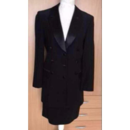 Markwald jasje/colbert met bijp.rok maat 38