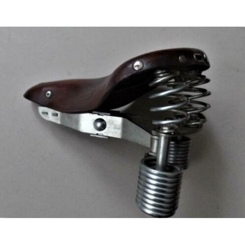 Lepper Primus Zadel Bruin Leer Oldtimer ( Groot Model )