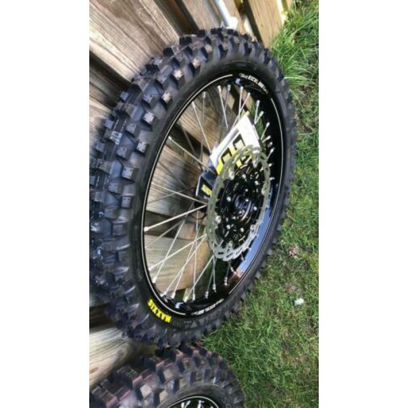 Yamaha Yzf 250/450 Haan Wielen Compleet Nieuw