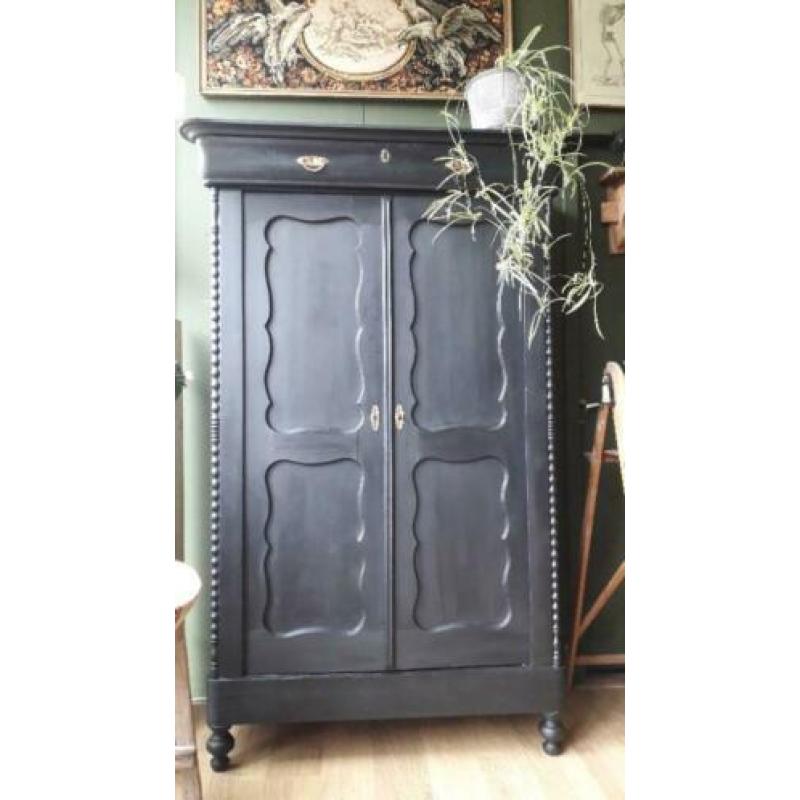 Biedermeier meidenkast