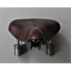 Lepper Primus Zadel Bruin Leer Oldtimer ( Groot Model )