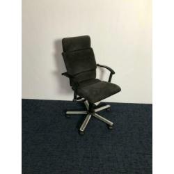 Bureaustoel Martin Stoll, antraciet suede, chroom voetkruis