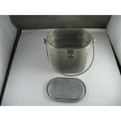 14) Frans ALUMINIUM LUNCHBUSJE