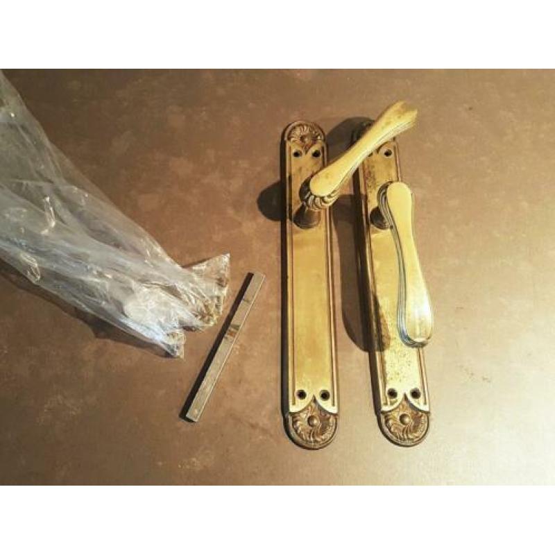 Antieke deurkrukken brons brocante sluitwerk klink: 15,-
