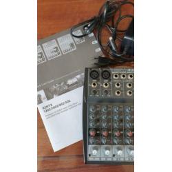 Mixer Behringer Xenyx 802