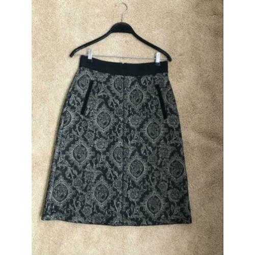 Summum rok maat 34