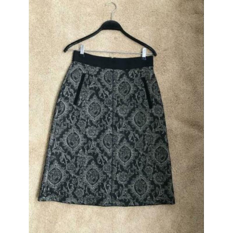 Summum rok maat 34