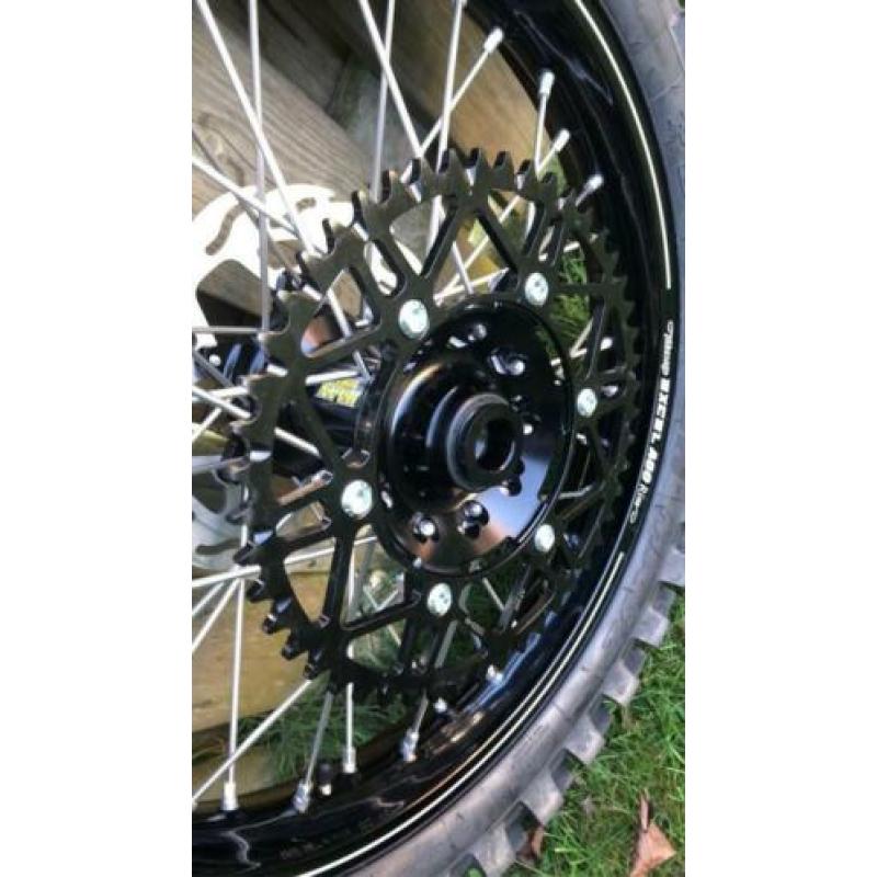 Yamaha Yzf 250/450 Haan Wielen Compleet Nieuw