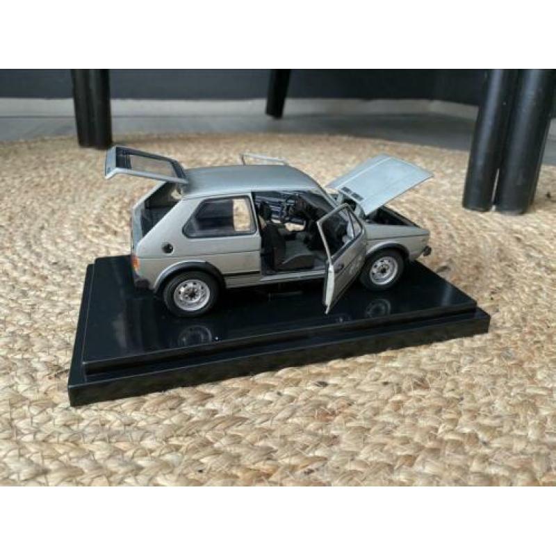 Volkswagen Golf GTI 1978 1:24