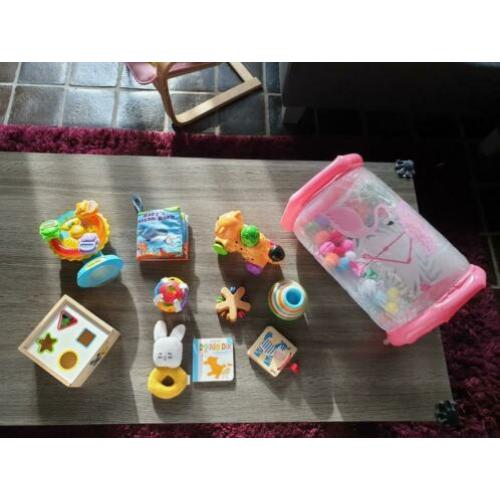 Pakket babyspeelgoed