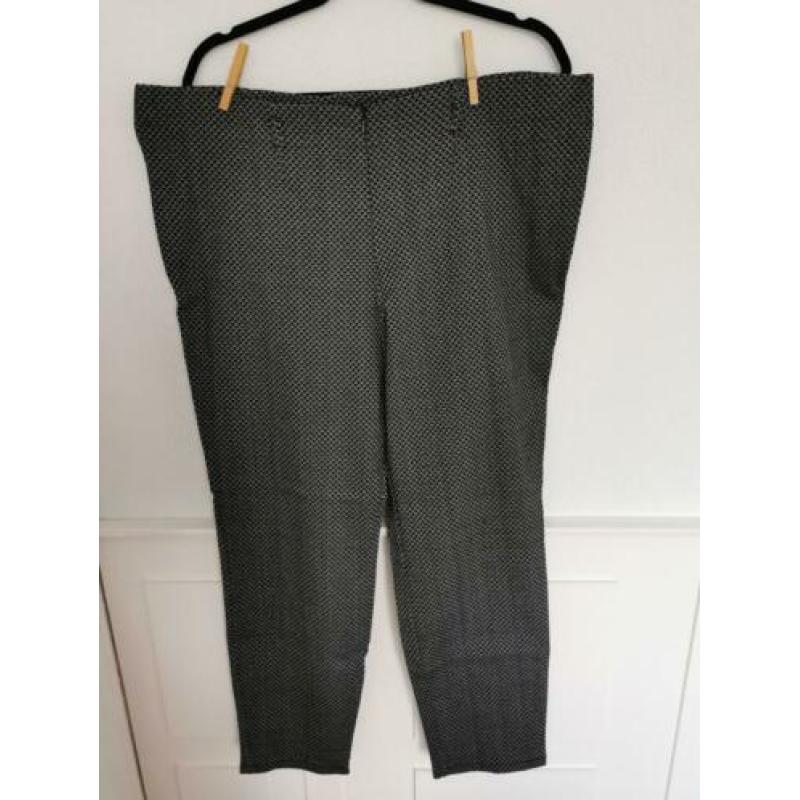 Mooie nette broek maat 50