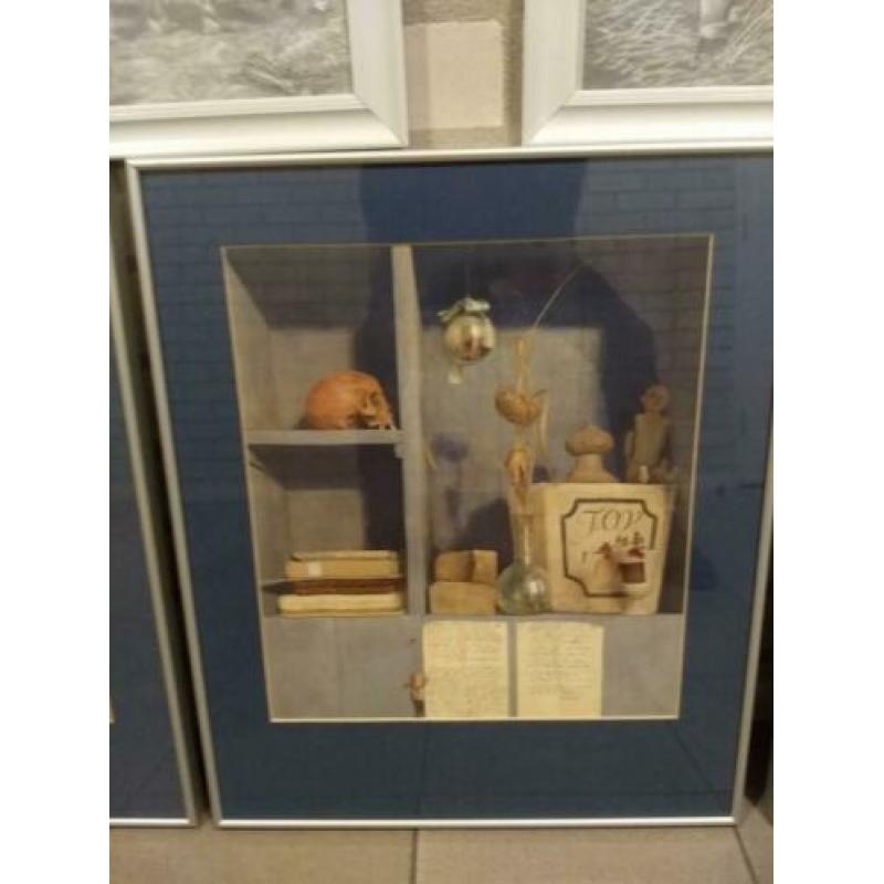 4 mooie schilderijen zeer mooi en modern